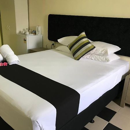אפיה Moatoga Hotel מראה חיצוני תמונה