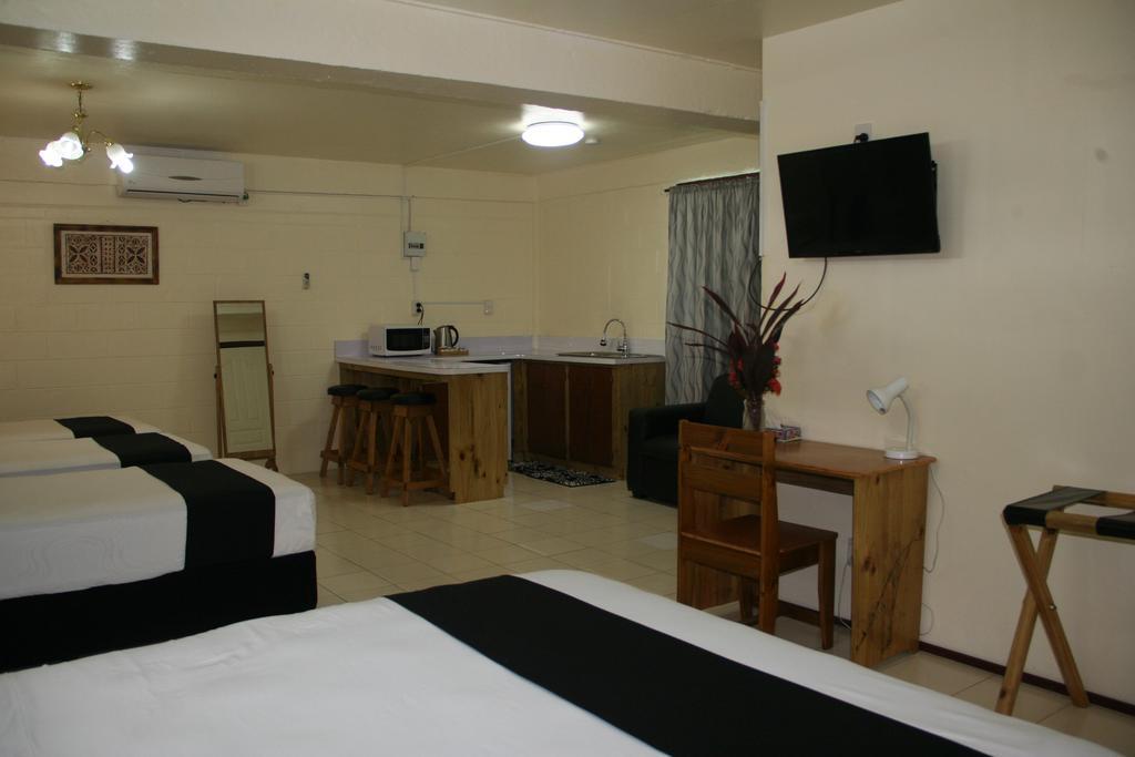 אפיה Moatoga Hotel מראה חיצוני תמונה