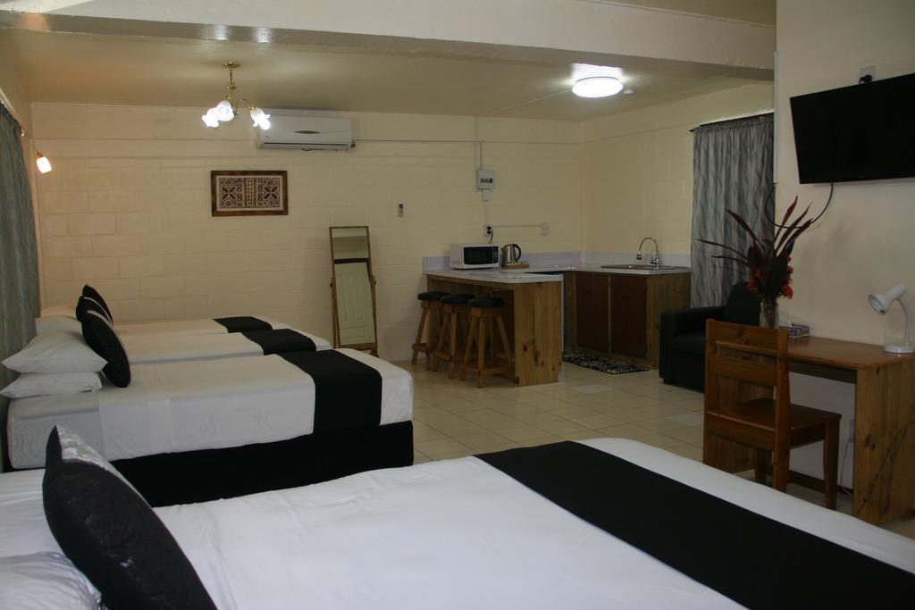אפיה Moatoga Hotel מראה חיצוני תמונה