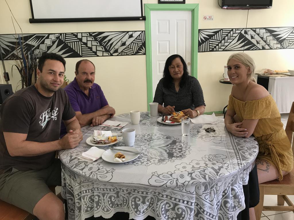 אפיה Moatoga Hotel מראה חיצוני תמונה